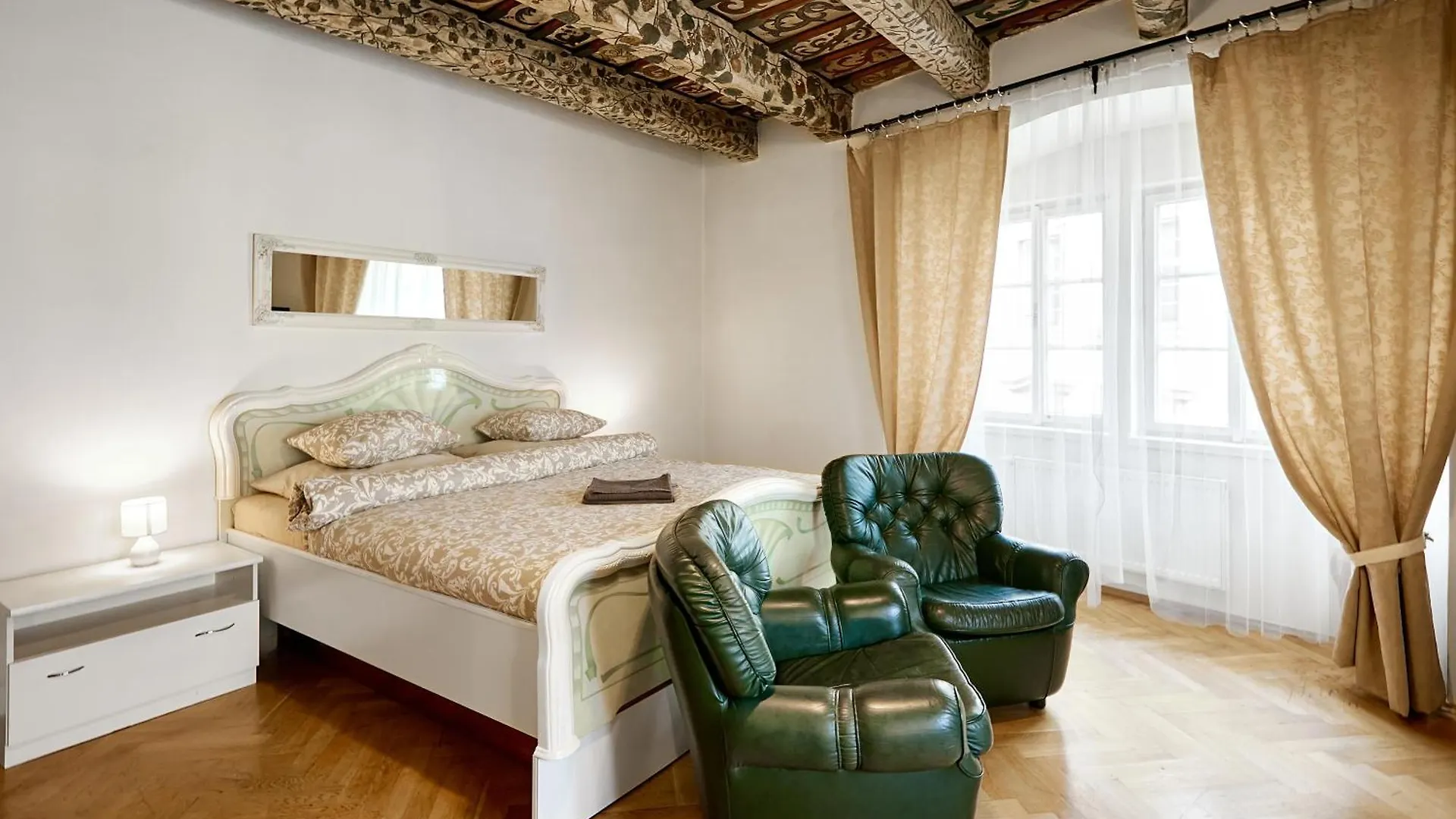 Apartmán At The Blue Lion & Parking Assistance Praha 0*,  Česká republika
