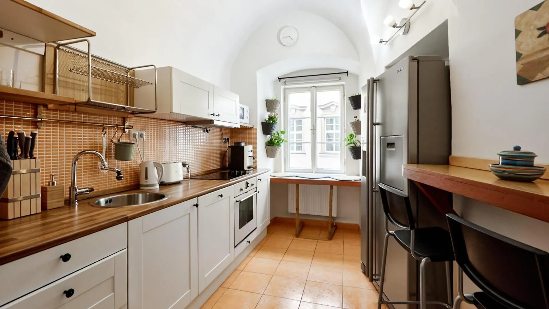 At The Blue Lion & Parking Assistance Apartment Prague Czech Republic