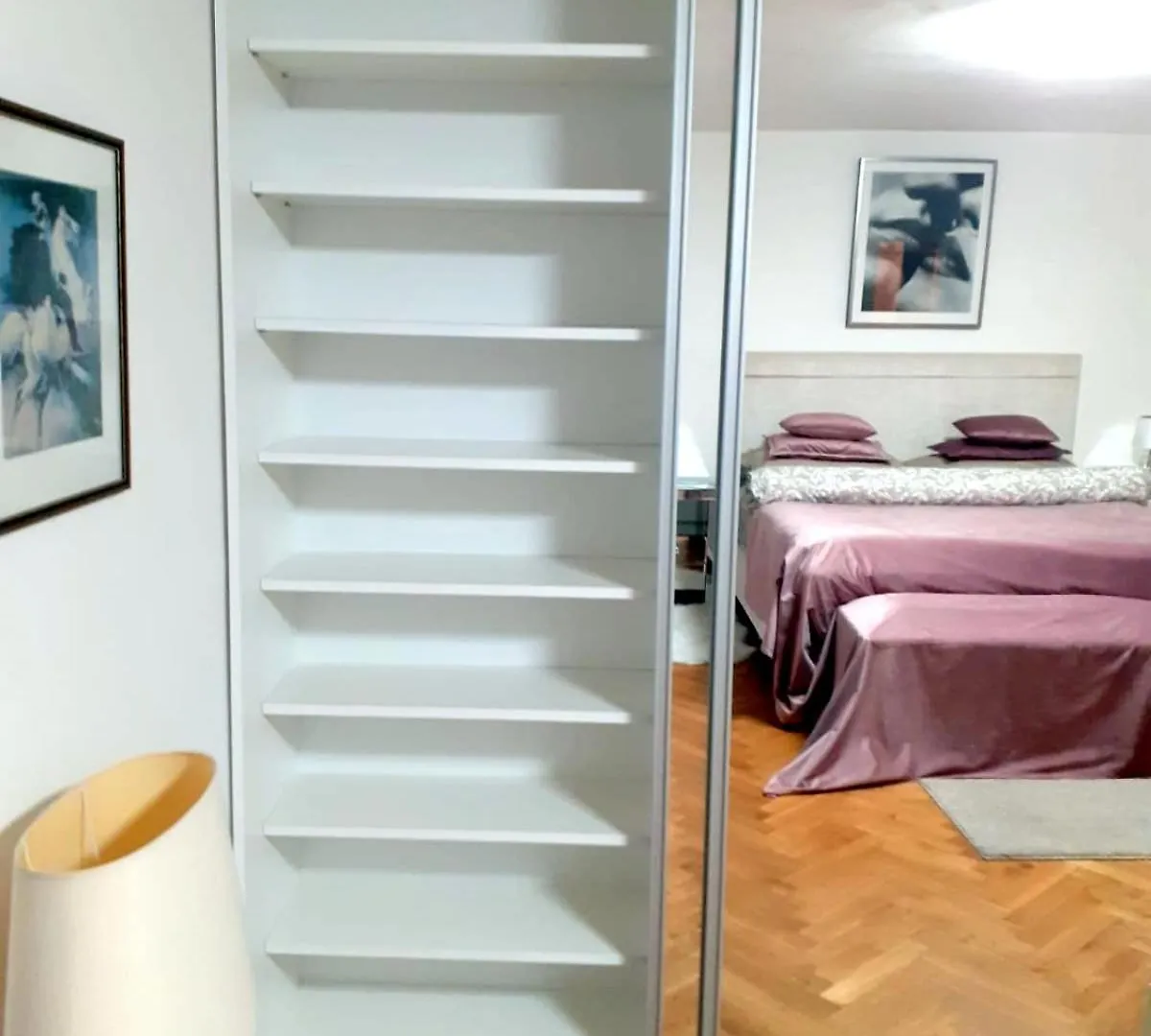 At The Blue Lion & Parking Assistance Apartment Prague